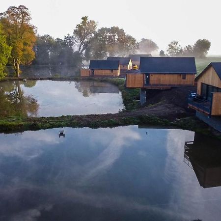 Les Pavillons De La Libellule Villa Beauraing Kültér fotó
